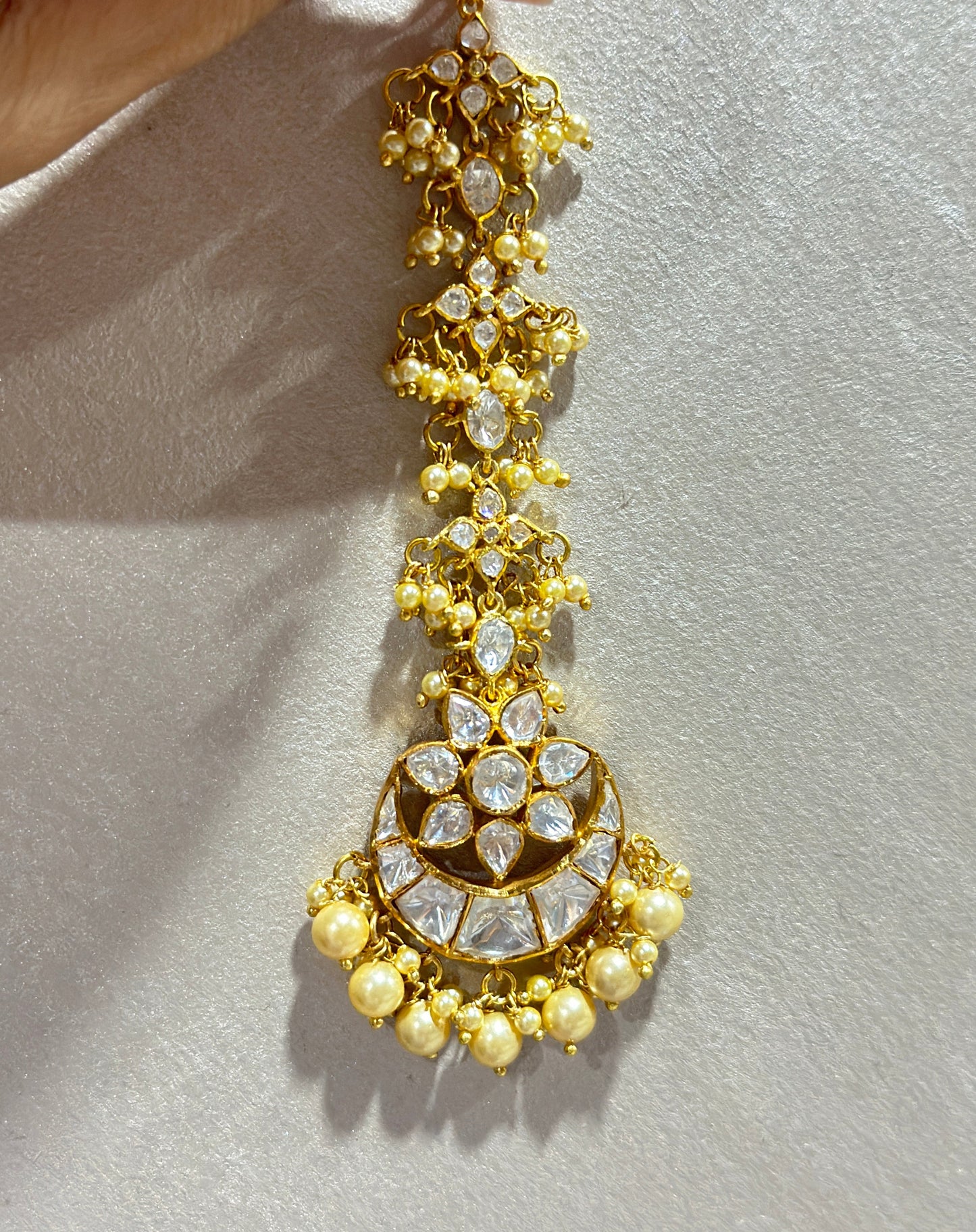 Soha Maang Tika
