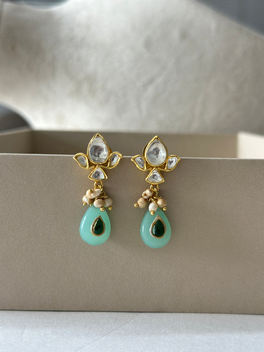 Silver Kamla Earring in quartz