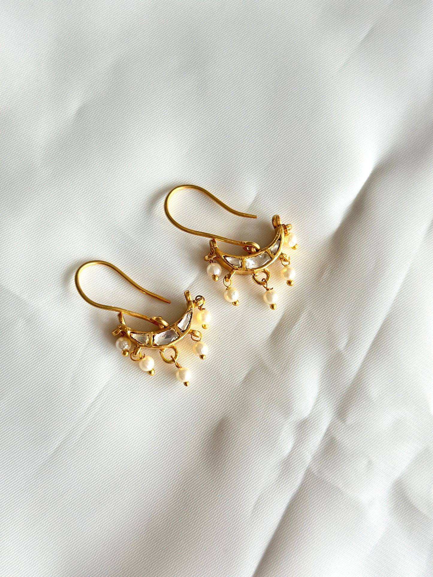 Silver Chaand Mohe Earrings