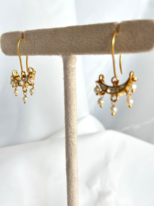 Silver Chaand Mohe Earrings