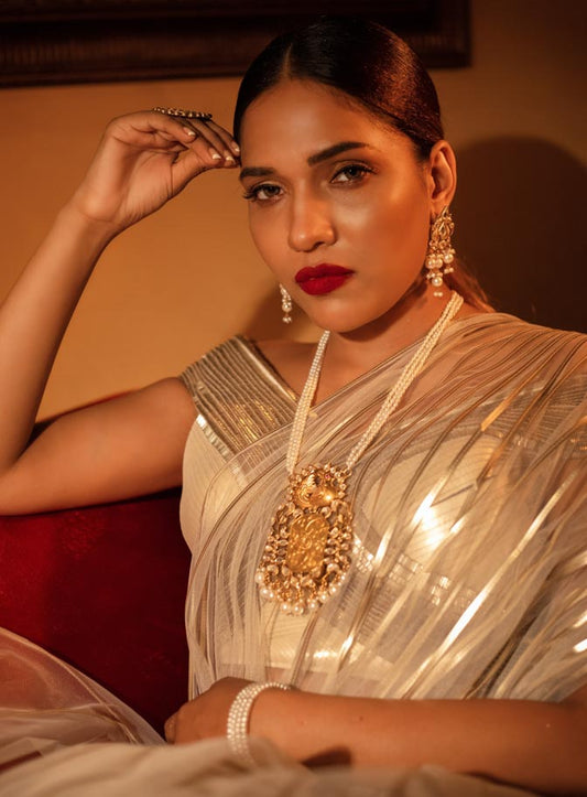 SILVER ARYAHI EARRINGS