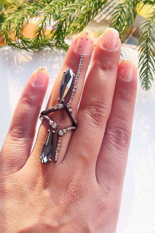 Silvernight Grey Aster Finger Ring