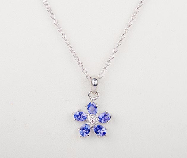 Silver Tanzanite Pendant