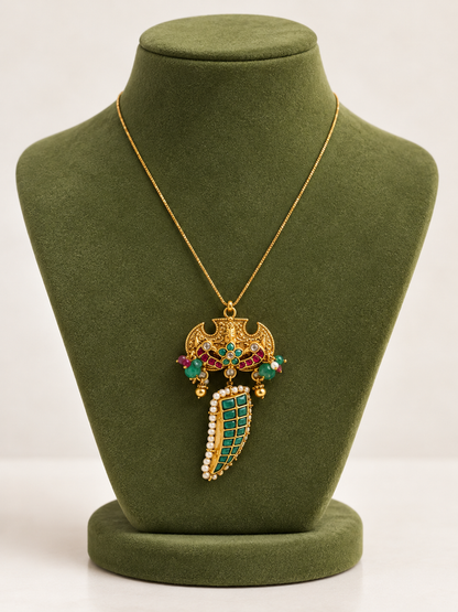 Piku Tusk Pendant