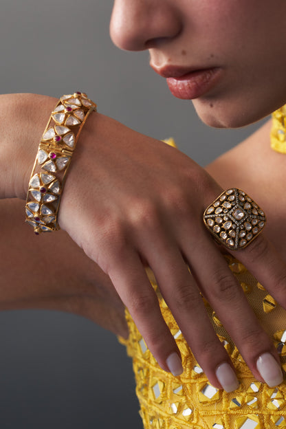 Silver Irsia Kada