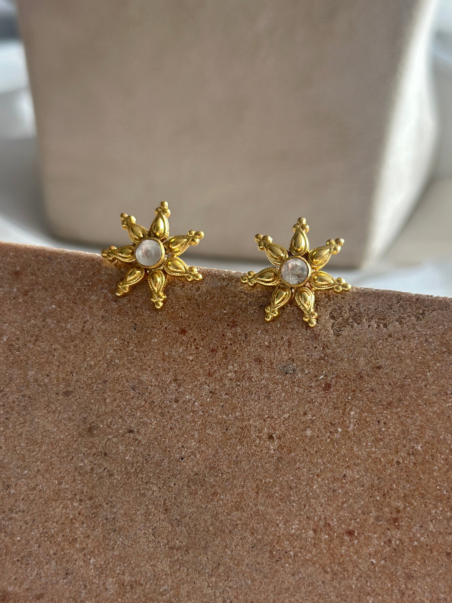 Phool Silver Ear Stud