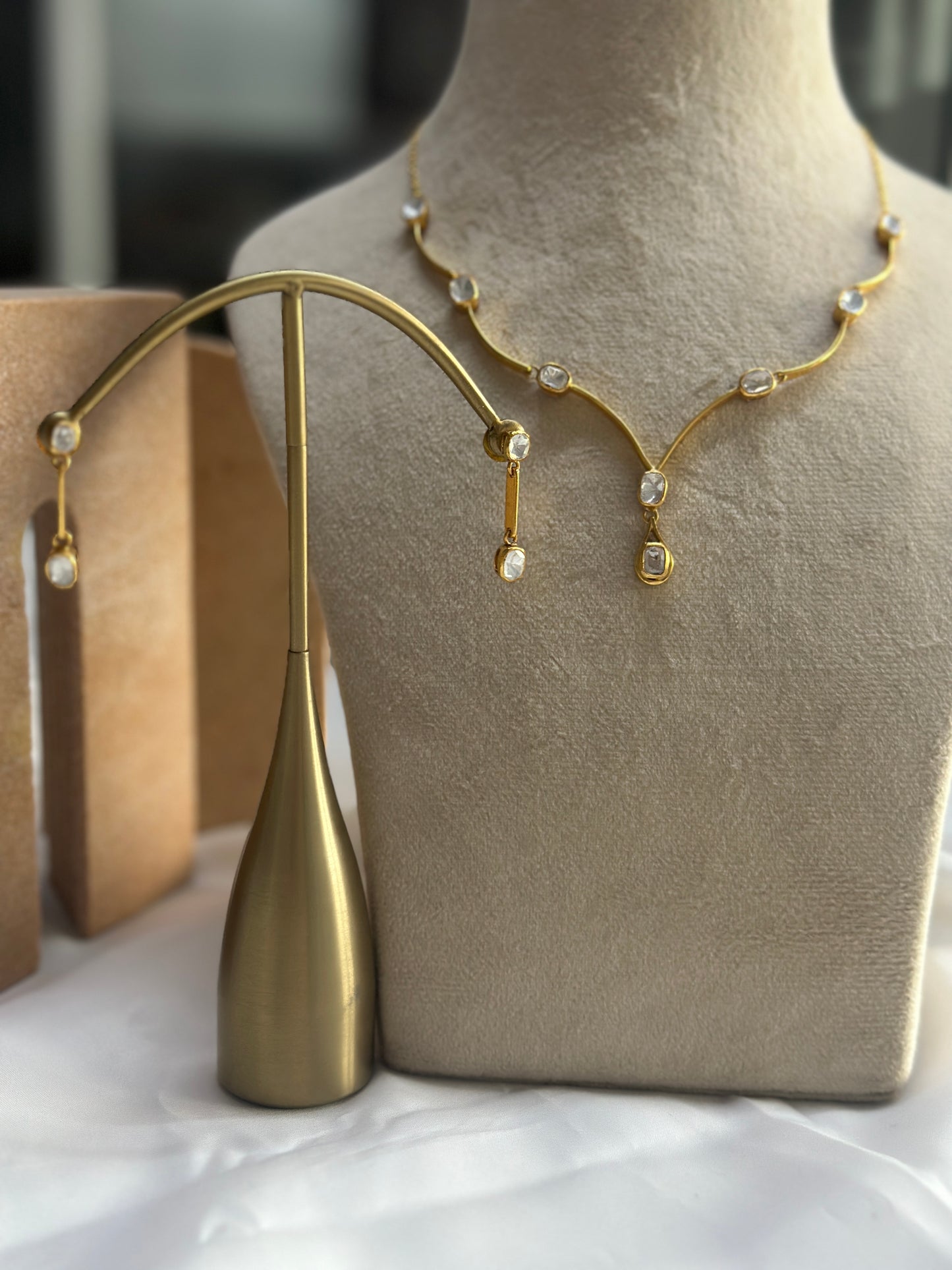 Uditi Necklace with earrings