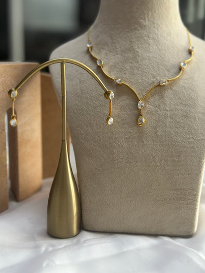 Uditi Necklace with earrings