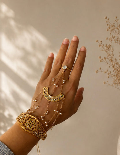 Keshkai Hathphool