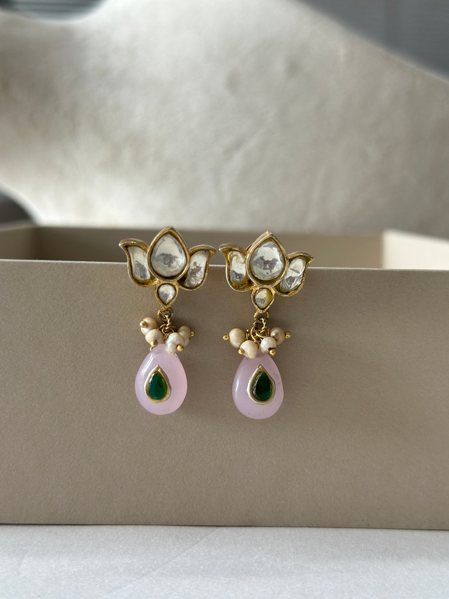 Silver Kamla Earring in pink quartz