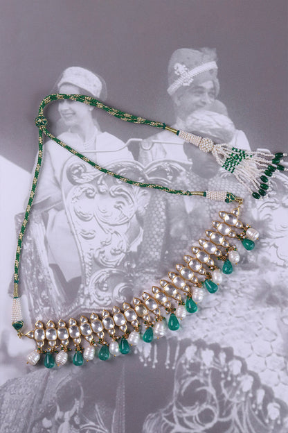 Silver Noori Polki Necklace Set with Earring